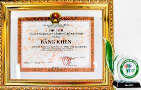 Công ty vệ sinh môi trường sài gòn Quận Tân Phú nhận bằng khen